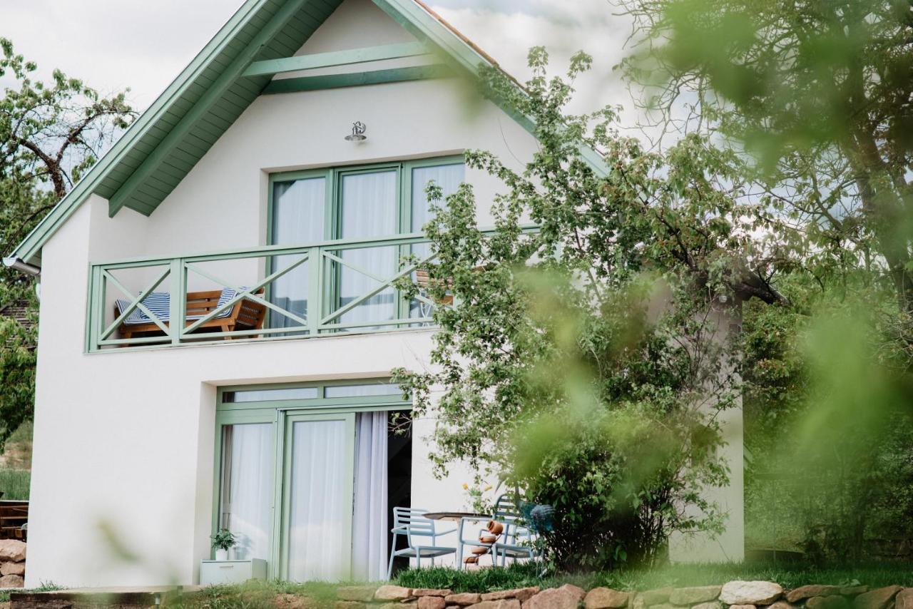 Cukormadar Vendeghaz Lovas Villa Dış mekan fotoğraf